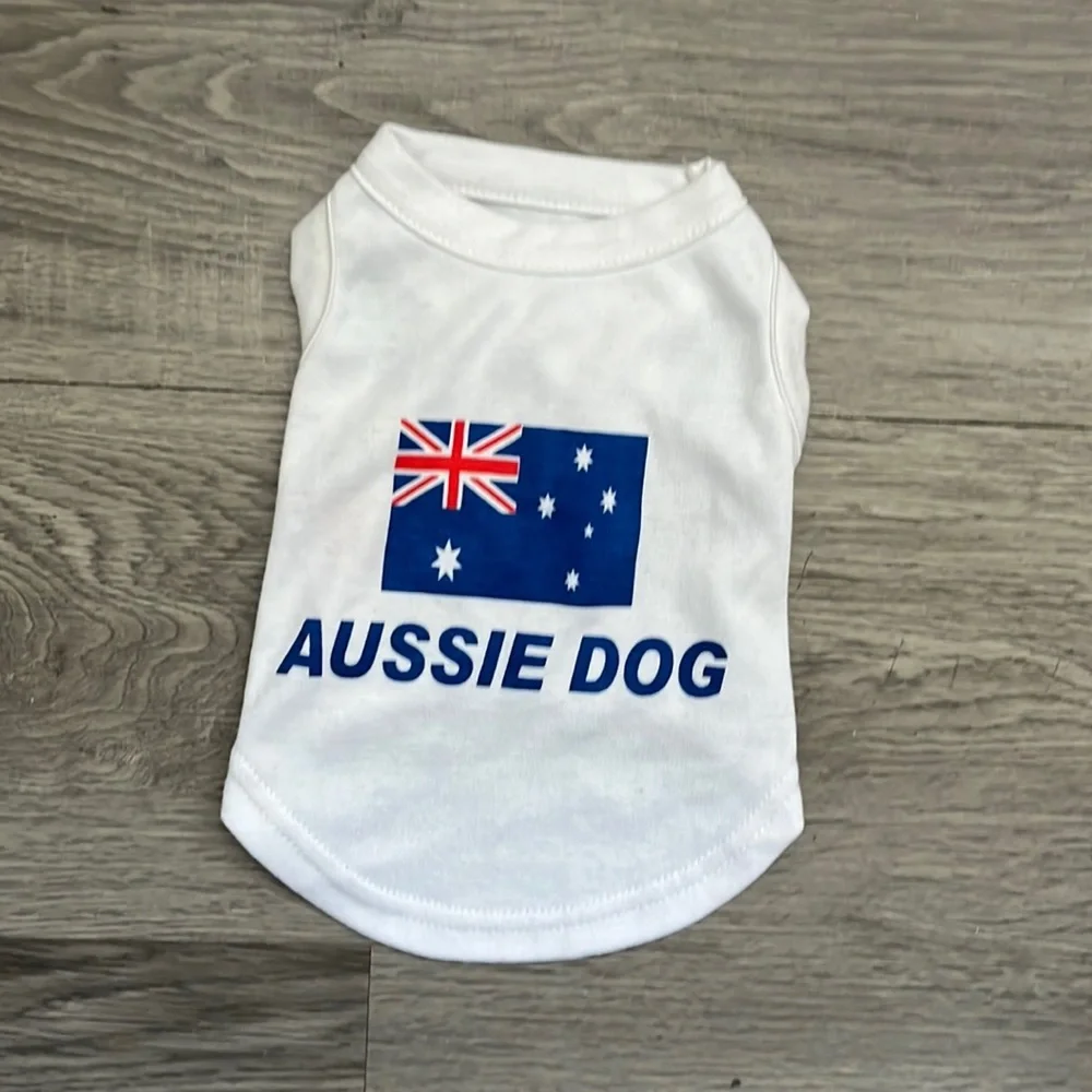 Dog tee shirt size Small 🐶